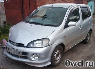 Битый автомобиль Daihatsu YRV