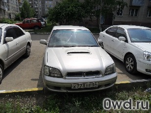 Битый автомобиль Subaru Legacy B4