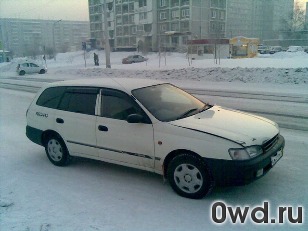 Битый автомобиль Toyota Caldina