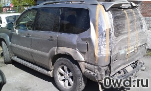 Битый автомобиль Lexus GX